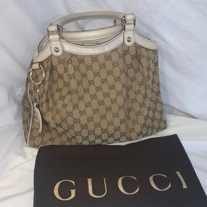 ❌SOLD❌ 100% Authentic Gucci Sukey Medium Sized